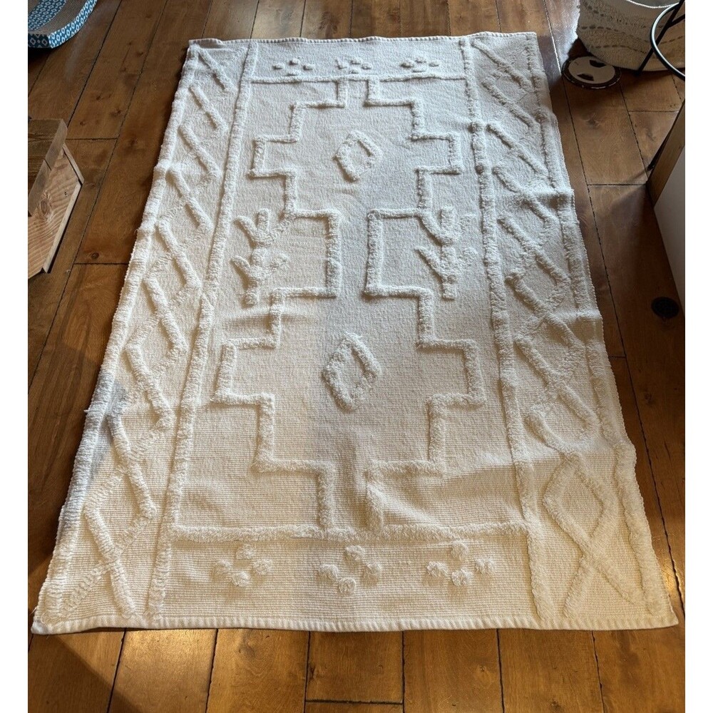 Boho Washable Rug 4' x 6', Beige Cotton Farmhouse Living Room Rug - Picture 2 of 5